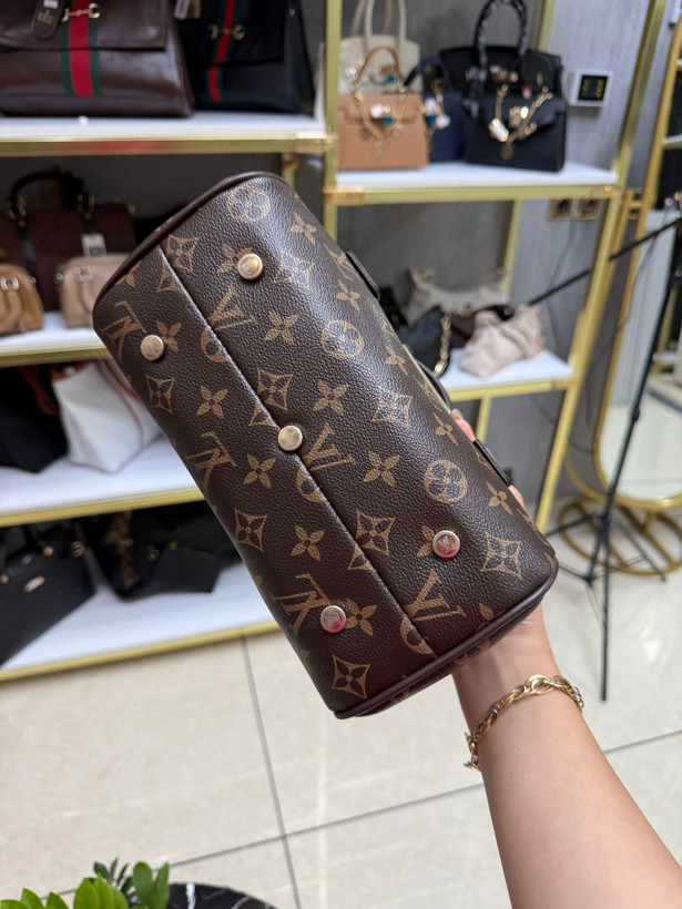 کیف صندوقی وارداتی مارک